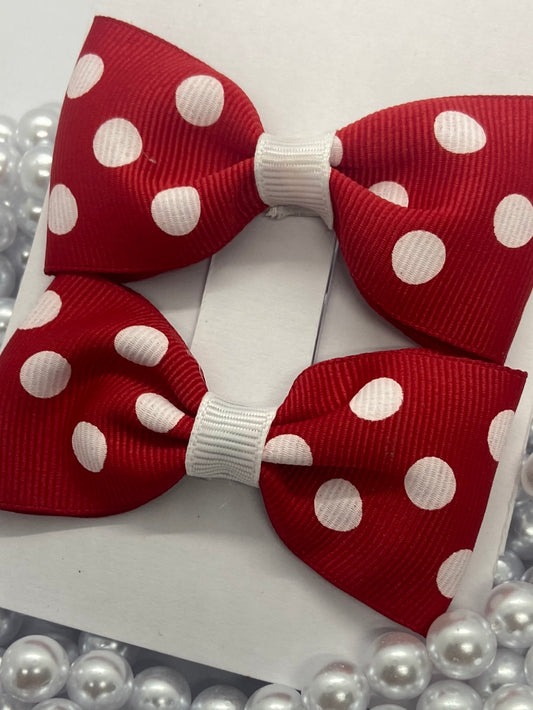 Speckled mid-sized hair bow