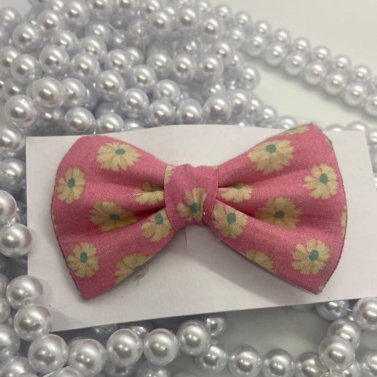 Floral pink classic fabric hair-bow